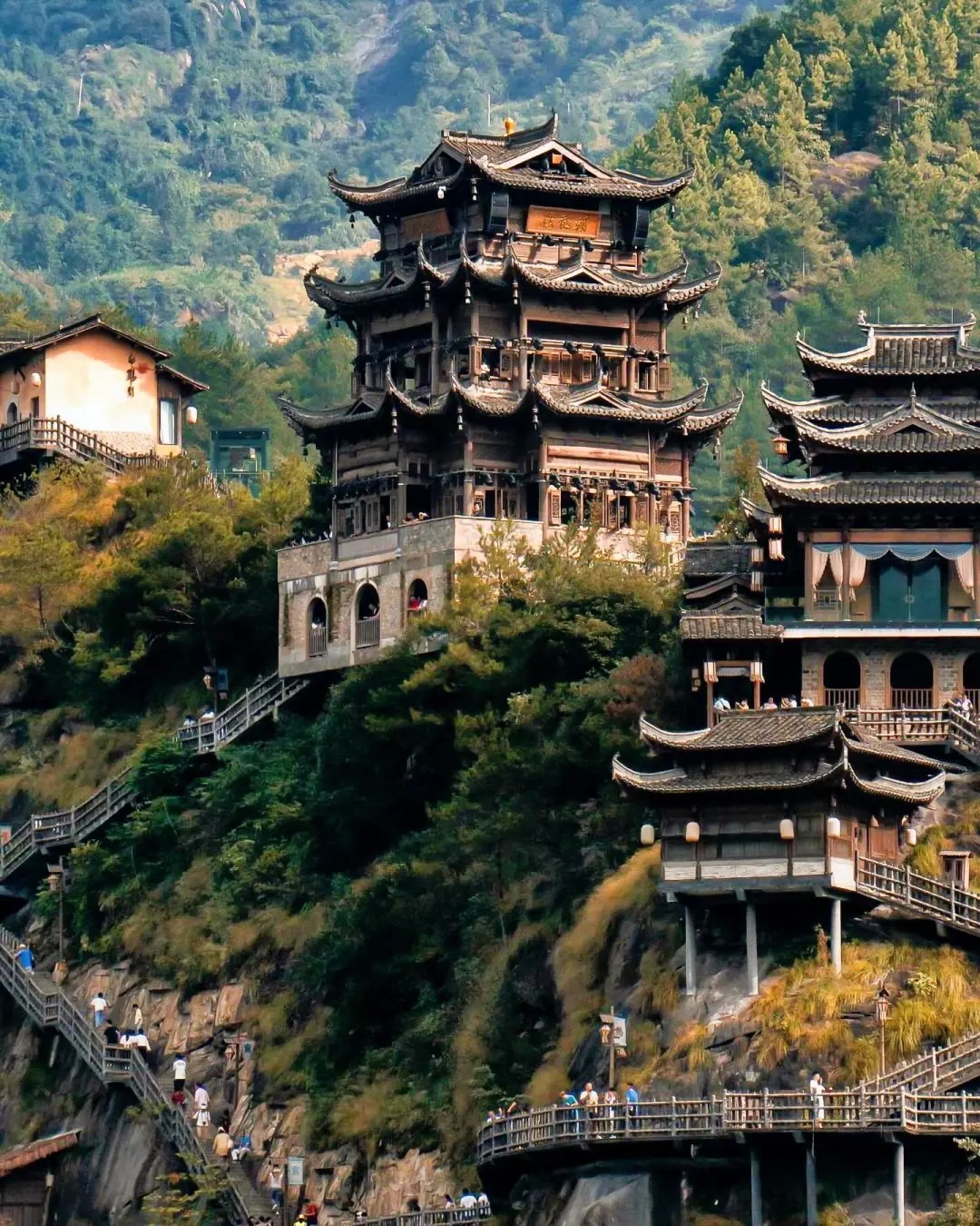 จางซี เซี่ยงเหมิน Wangxian Valley: หลงเข้าไปในดินแดนลี้ลับของเทพเซียนในโลกมนุษย์