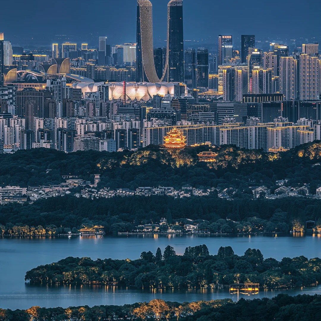 登上北高峰拍到的杭州城_1_凉风吹抚_来自小红书网页版